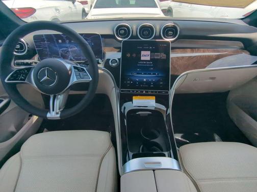2025 Mercedes-Benz GLC 350e Base 4MATIC