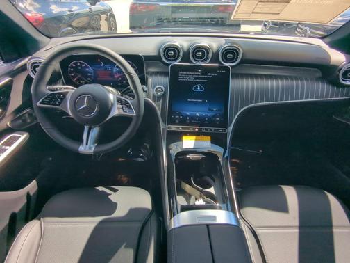 2026 Mercedes-Benz GLC 300 Base 4MATIC