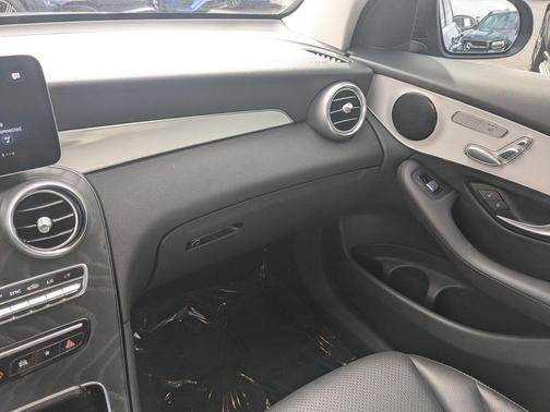 2022 Mercedes-Benz GLC 300 Base