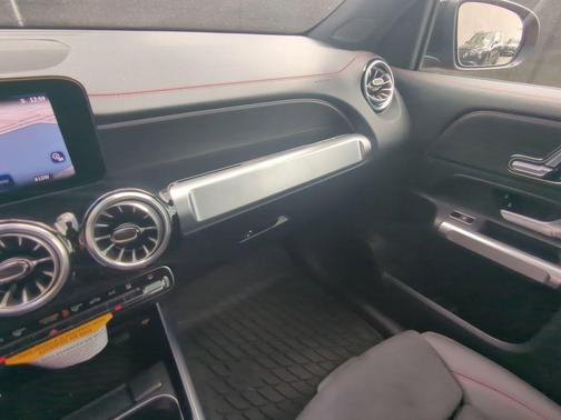 2024 Mercedes-Benz EQB 300 Base 4MATIC