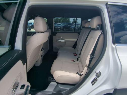 2025 Mercedes-Benz GLB 250 Base