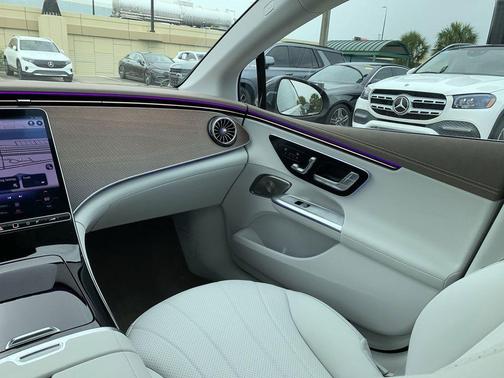 2024 Mercedes-Benz EQE 350 Base 4MATIC