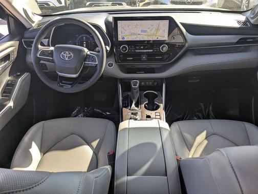2024 Toyota Highlander Limited