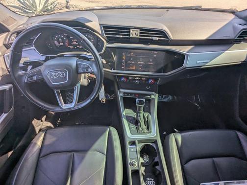 2020 Audi Q3 45 Premium