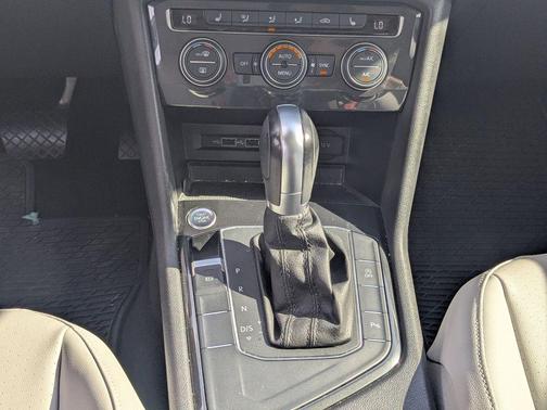 2019 Volkswagen Tiguan 2.0T SEL