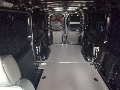2025 Mercedes-Benz Sprinter 2500 Standard Roof