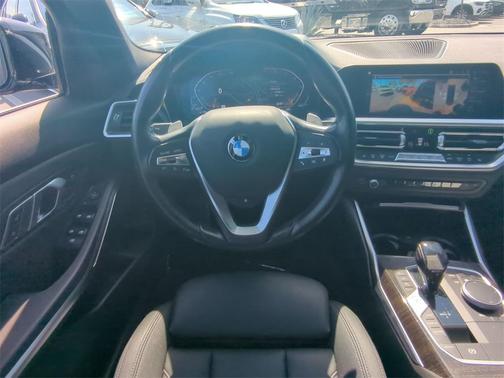 2021 BMW 330 i xDrive