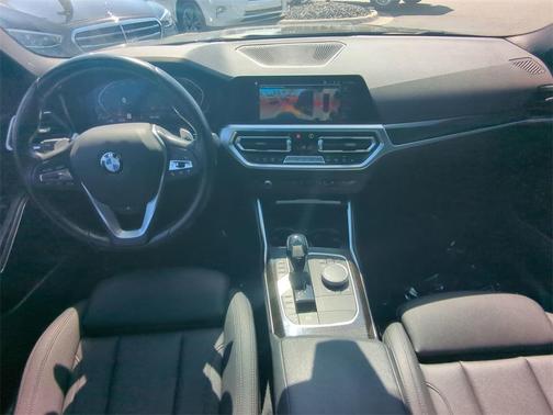 2021 BMW 330 i xDrive