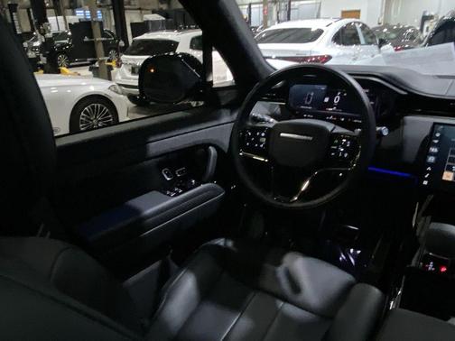 2025 Land Rover Range Rover Sport P530 Autobiography