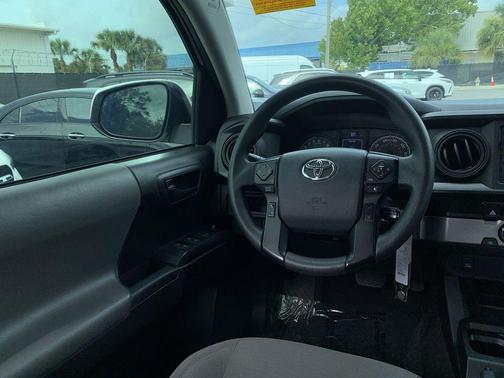 2019 Toyota Tacoma SR