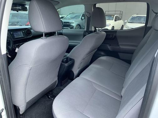 2019 Toyota Tacoma SR
