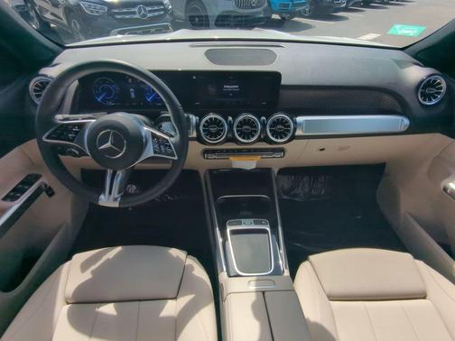 2024 Mercedes-Benz EQB 300 Base 4MATIC