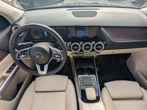 2023 Mercedes-Benz GLA 250 Base