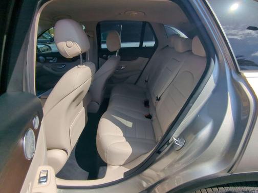 2020 Mercedes-Benz GLC 350e Base 4MATIC