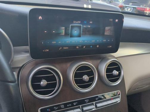 2020 Mercedes-Benz GLC 350e Base 4MATIC
