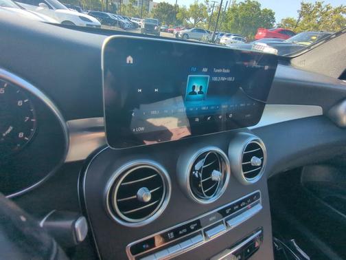 2021 Mercedes-Benz GLC 300 Base 4MATIC