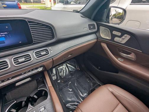 2024 Mercedes-Benz GLS 450 4MATIC