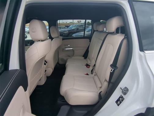 2025 Mercedes-Benz GLB 250 Base