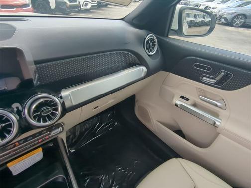2025 Mercedes-Benz GLB 250 Base