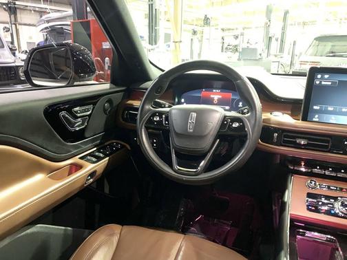 2021 Lincoln Aviator Reserve RWD