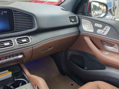 2025 Mercedes-Benz GLE 450e Base 4MATIC