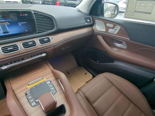 2025 Mercedes-Benz GLE 450e Base 4MATIC
