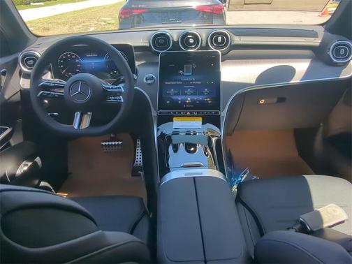 2025 Mercedes-Benz GLC 350e Base 4MATIC
