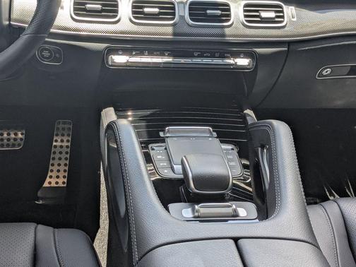 Cirrus Silver Metallic 2022 Mercedes-Benz GLS 450 4MATIC