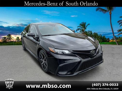 2022 Toyota Camry SE