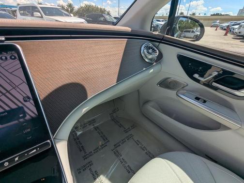 2023 Mercedes-Benz EQE 350+ Base
