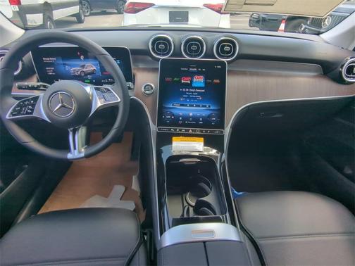2025 Mercedes-Benz GLC 350e Base 4MATIC