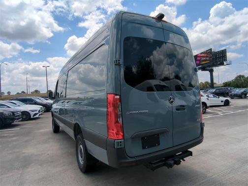 2024 Mercedes-Benz Sprinter 2500 High Roof