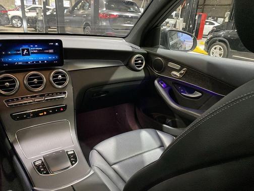2022 Mercedes-Benz GLC 300 Base 4MATIC