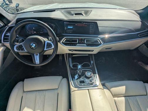 2019 BMW X7 xDrive50i