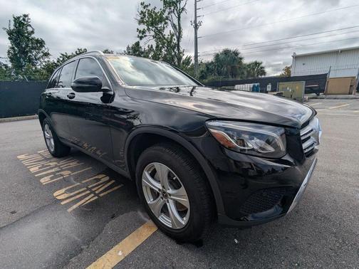 2018 Mercedes-Benz GLC 300 Base