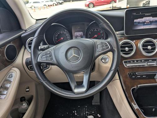 2018 Mercedes-Benz GLC 300 Base