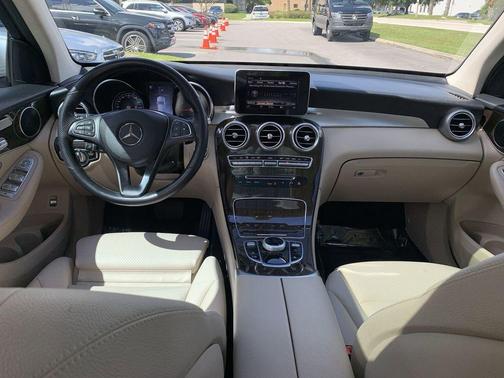 2019 Mercedes-Benz GLC 300 Base 4MATIC