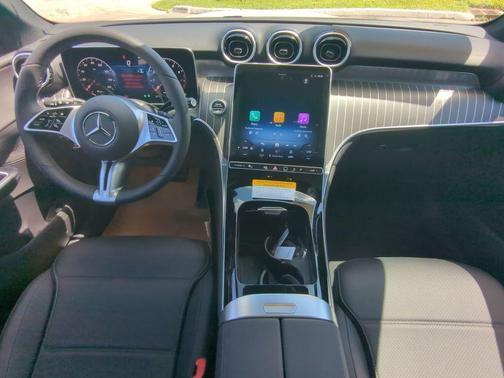 2026 Mercedes-Benz GLC 300 Base