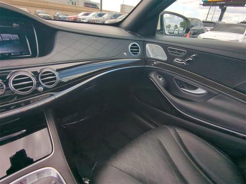 2017 Mercedes-Benz Maybach S 600 Base