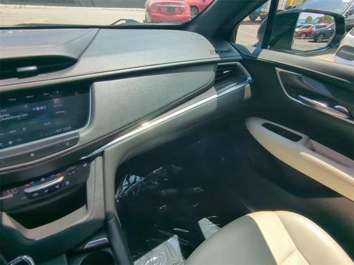 2020 Cadillac XT5 Sport