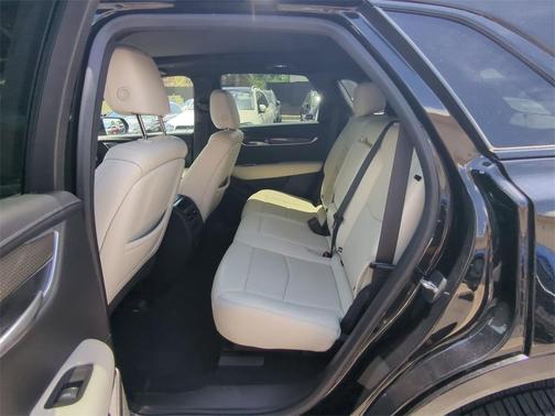 2020 Cadillac XT5 Sport