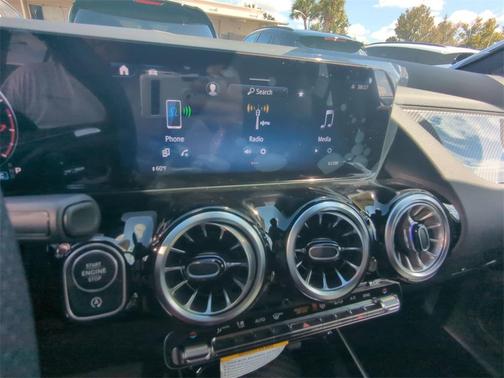 2025 Mercedes-Benz GLA 250 Base