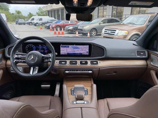 Selenite Gray Metallic 2025 Mercedes-Benz GLS 450 4MATIC