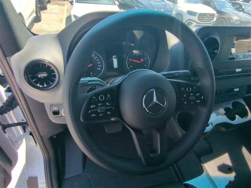 2024 Mercedes-Benz Sprinter 2500 170 WB