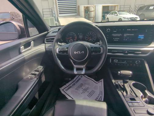 2023 Kia K5 GT-Line