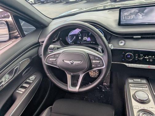 2025 Genesis GV70 2.5T