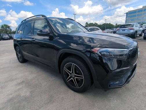 2024 Mercedes-Benz EQB 300 Base 4MATIC