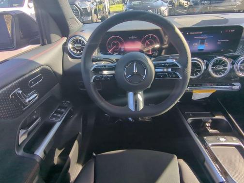 2024 Mercedes-Benz EQB 300 Base 4MATIC