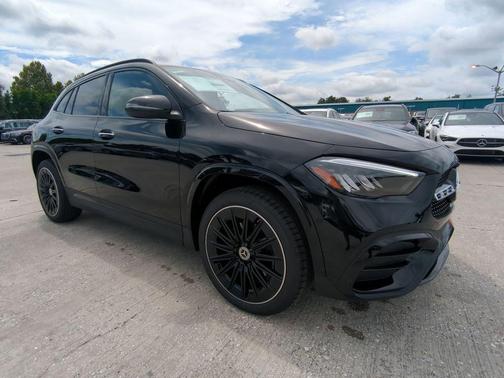 Cosmos Black Metallic 2025 Mercedes-Benz GLA 250 Base