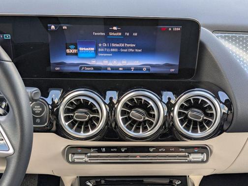 2025 Mercedes-Benz GLA 250 Base